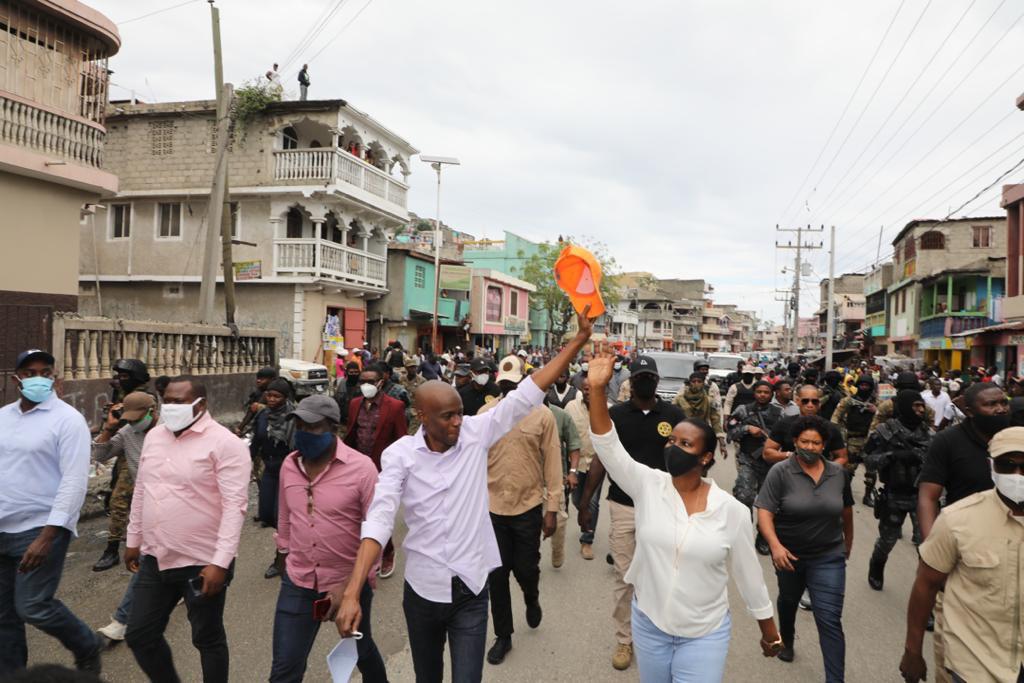 Jovenel Moise dans les rues du Cap Haitien 