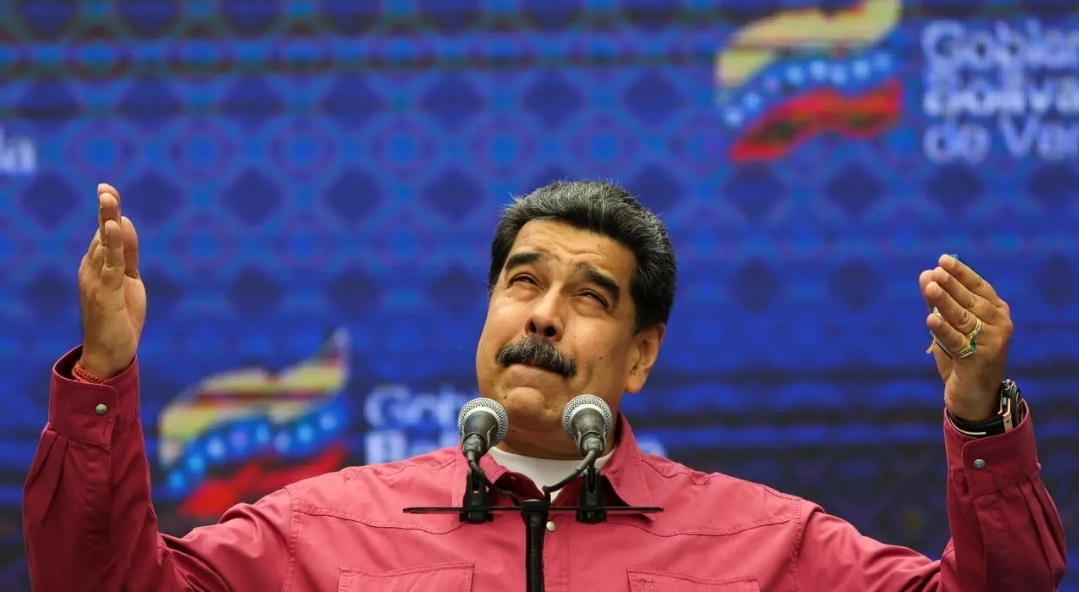 Nicolas Maduro après avoir voté (Conférence)