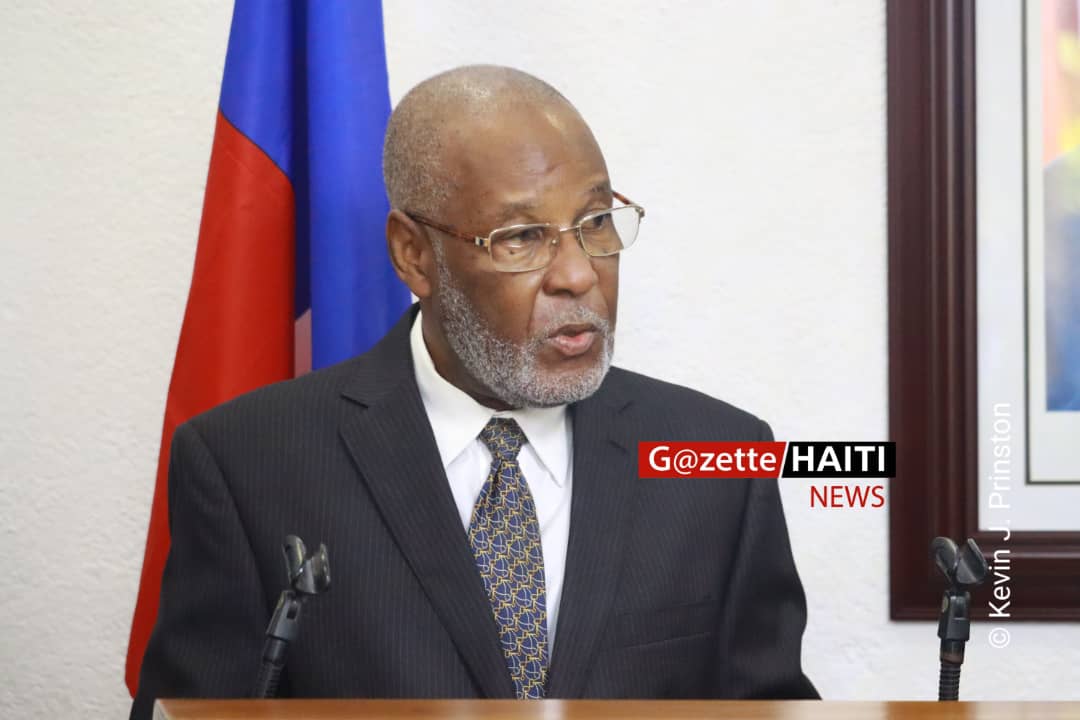 Le chancelier haïtien, Jean Victor Généus