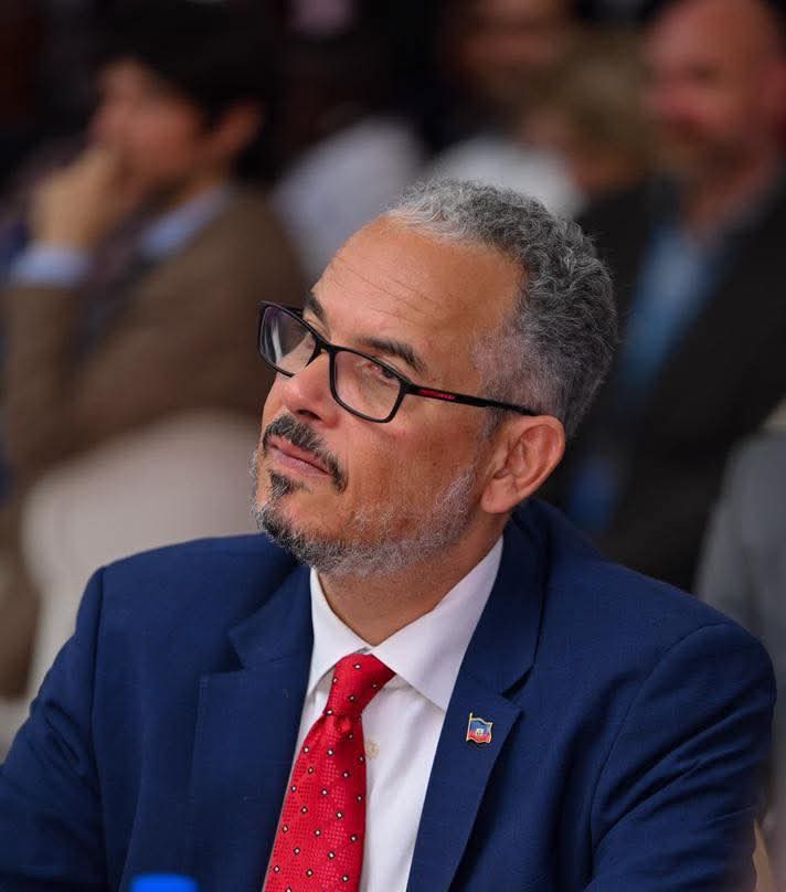 Alix Didier Fils-Aimé, premier ministre 