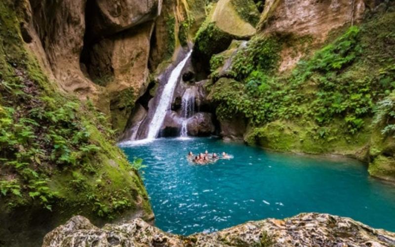 Bassein Bleu ( Jacmel) 