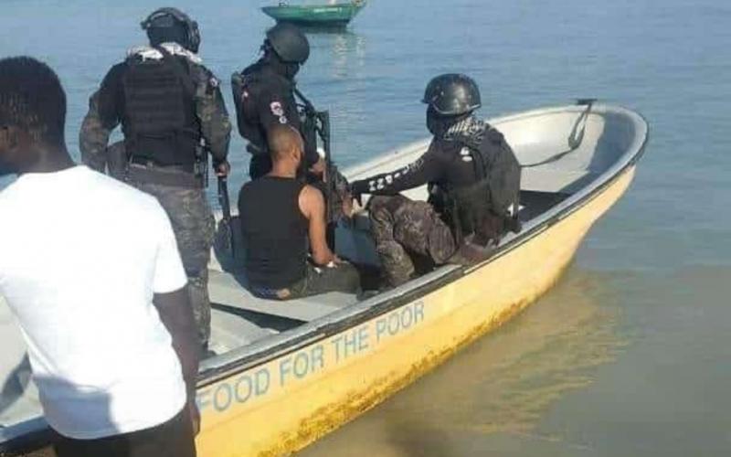 Arab transporté à P-au-Prince en mer 