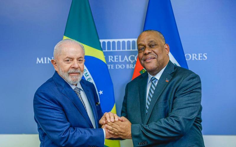 PM Garry Conille et le Président brésilien Lula 