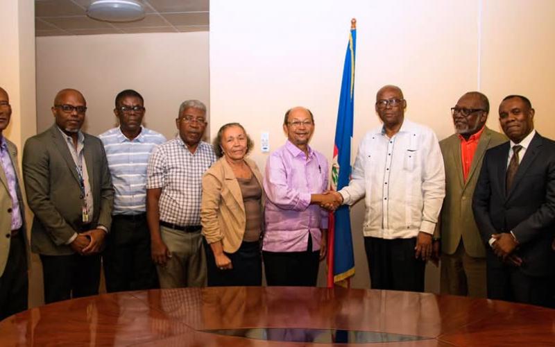 Président Leslie Voltaire visite L'OFNAC et l'AAN 