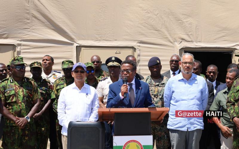 Fritz Jean à la base des policiers kényans 