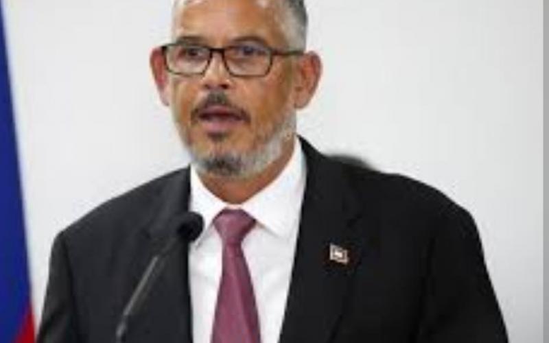 Alix Didier Fils-Aimé, premier ministre 