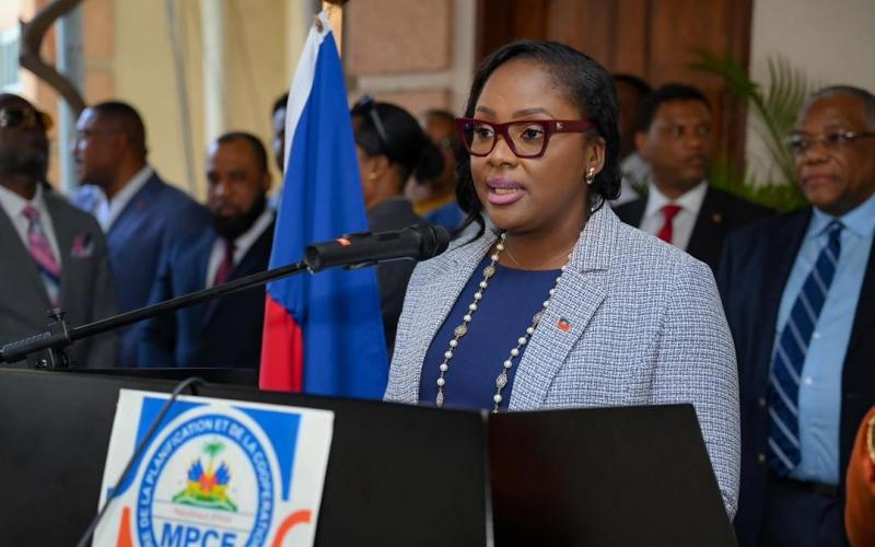 La Ministre de la Planification et de la Coopération Externe Sandra Paulemon