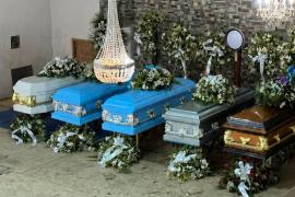 Une nouvelle cérémonie funéraire en hommage à cinq des victimes