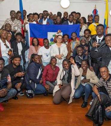 la ministre Raina Forbin rencontre la communauté haïtienne en Colombie